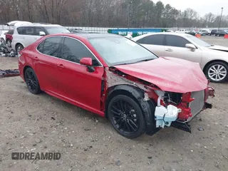 2021 Toyota Camry XSE z VIN 4T1K61AK4MU478042, wystawiony jako IAAI lot #41526408 z przebiegiem 106 937 mil mil oraz . Historia ofert i sprzedaży dostępna na DreamBid. Obrazek 1.