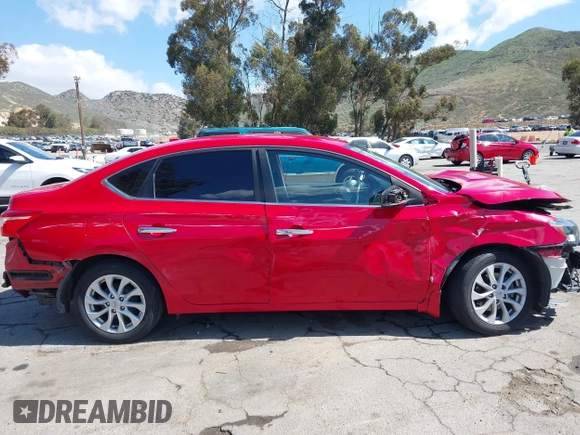 2018 Nissan Sentra SV z VIN 3N1AB7AP9JL636877, wystawiony jako IAAI lot #41940087 z przebiegiem 49 979 mil mil oraz . Historia ofert i sprzedaży dostępna na DreamBid. Obrazek 14.