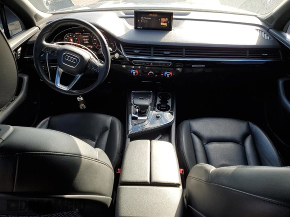 2019 Audi Q7 Premium Plus with VIN WA1LAAF72KD012533, listed as a Copart auction lot 47751115 with 71,034 mi miles and Salvage Title. Bid and sale history available at carsss.com. Image 8.