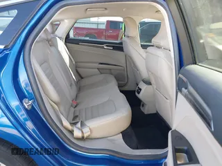 2017 Ford Fusion SE with VIN 3FA6P0H95HR321977, listed as a IAAI auction lot 41854692 with 125,137 mi miles. Bid and sale history available at carsss.com. Image 8.