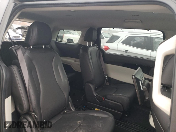 2022 Kia Carnival SX with VIN KNDNE5H33N6083849, listed as a Copart auction lot 81990734 with 54,919 mi miles and Salvage Title. Bid and sale history available at carsss.com. Image 11.