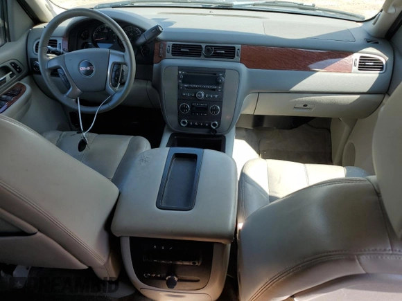 2008 GMC Yukon SLT w/4SB with VIN 1GKFC13078R184027, listed as a Copart auction lot 73635254 with 195,030 mi miles and Salvage Title. Bid and sale history available at carsss.com. Image 8.