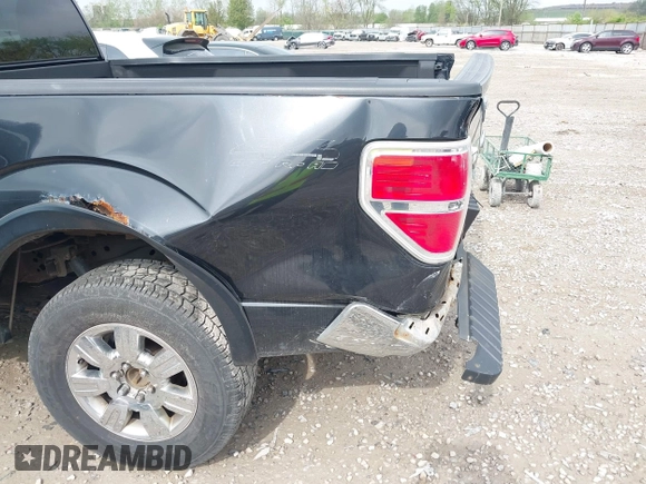 2010 Ford F-150 XL z VIN 1FTFW1E83AFB88640, wystawiony jako IAAI lot #42124662 z przebiegiem 346 893 mil mil oraz . Historia ofert i sprzedaży dostępna na DreamBid. Obrazek 18.