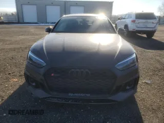 2019 Audi RS 5 Sportback z VIN WUABWCF56KA903376, wystawiony jako Copart lot #42974955 z przebiegiem 39 286 mil mil oraz Szkoda całkowita • Salvage title. Historia ofert i sprzedaży dostępna na DreamBid. Obrazek 5.