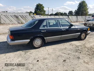1987 Mercedes-Benz 560 with VIN WDBCA39D3HA355282, listed as a Copart auction lot 74798524 with 200,535 mi miles and Salvage Title. Bid and sale history available at DreamBid. Image 3.