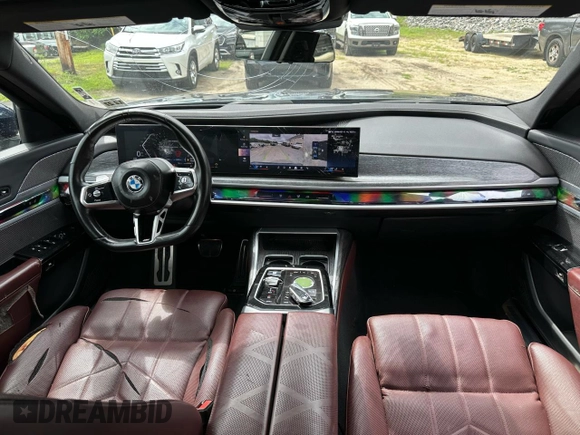 2023 BMW 7 Series 760i xDrive with VIN WBA33EJ06PCM02319, listed as a Copart auction lot 64957095 with 35,731 mi miles and Clean title. Bid and sale history available at DreamBid. Image 7.