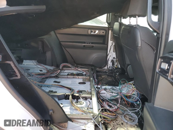 2023 Ford Explorer z VIN 1FM5K8AC8PGC21186, wystawiony jako Copart lot #47413015 z przebiegiem 8 312 mil mil oraz Szkoda całkowita • Salvage title. Historia ofert i sprzedaży dostępna na DreamBid. Obrazek 11.