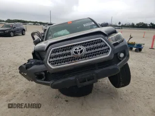 2017 Toyota Tacoma SR5 с VIN 5TFCZ5AN8HX112719, выставлен на аукционе Copart как лот 52535005 с пробегом Не указан миль и На запчасти • Non repairable. История ставок и продаж доступна на DreamBid. Изображение 5.