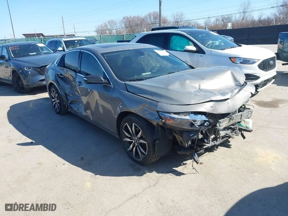 2017 Chevrolet Malibu LT with VIN 1G1ZE5ST1HF233898, listed as a IAAI auction lot 41783581 with 212,164 mi miles. Bid and sale history available at carsss.com. Image 1.
