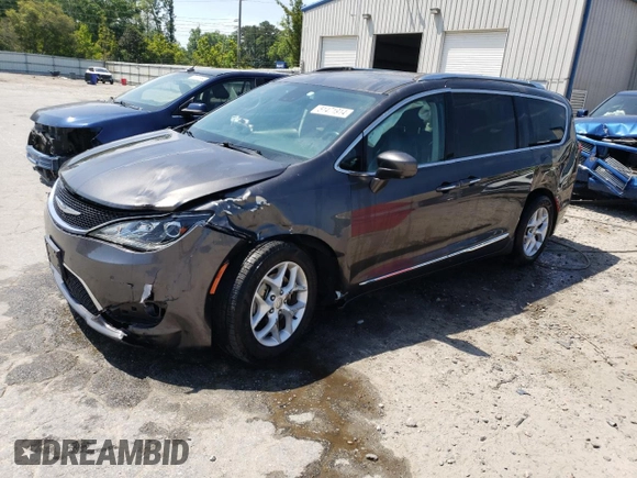 2017 Chrysler Pacifica Touring L Plus with VIN 2C4RC1EG2HR530806, listed as a Copart auction lot 51471914 with 108,550 mi miles and Salvage Title. Bid and sale history available at DreamBid. Image 1.