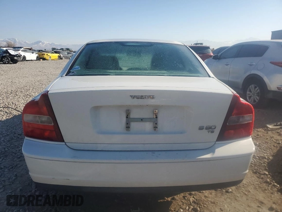 2002 Volvo S80 z VIN YV1TS91D521261855, wystawiony jako Copart lot #41885225 z przebiegiem 81 920 mil mil oraz Szkoda całkowita • Salvage title. Historia ofert i sprzedaży dostępna na DreamBid. Obrazek 6.