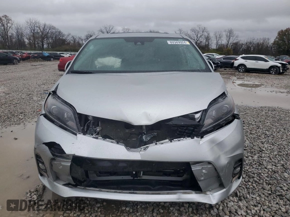 2020 Toyota Sienna SE with VIN 5TDXZ3DC4LS056244, listed as a Copart auction lot 80569924 with 33,287 mi miles and Salvage Title. Bid and sale history available at carsss.com. Image 5.