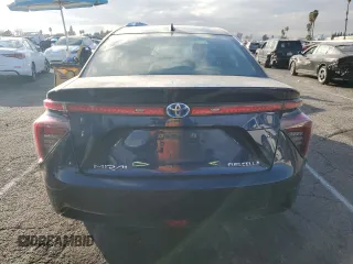 2018 Toyota Mirai with VIN JTDBVRBDXJA005443, listed as a Copart auction lot 85090614 with 70,165 mi miles and Salvage title. Bid and sale history available at DreamBid. Image 6.
