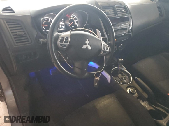 2012 Mitsubishi Outlander SE with VIN JA4AR4AU4CZ009281, listed as a Copart auction lot 51175805 with 161,276 mi miles and Salvage title. Bid and sale history available at DreamBid. Image 8.