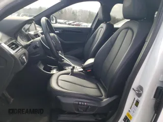 2017 BMW X1 xDrive28i with VIN WBXHT3C32H5F76601, listed as a Copart auction lot 49889965 with 95,655 mi miles and Salvage Title. Bid and sale history available at carsss.com. Image 7.