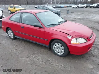 1998 Honda Civic DX with VIN 1HGEJ622XWL045346, listed as a IAAI auction lot 41111294 with 73,212 mi miles. Bid and sale history available at carsss.com. Image 1.
