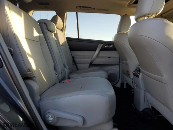 2010 Toyota Highlander SE with VIN 5TDJK3EH4AS034469, listed as a Copart auction lot 87325514 with 55,618 mi miles and Non Repairable. Bid and sale history available at carsss.com. Image 11.