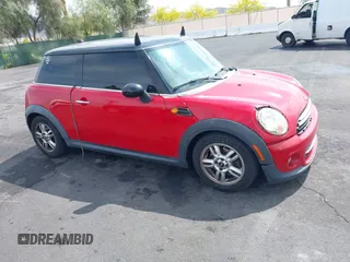 2013 MINI Hardtop with VIN WMWSU3C53DT681729, listed as a IAAI auction lot 42196391 with 128,197 mi miles and . Bid and sale history available at DreamBid. Image 13.