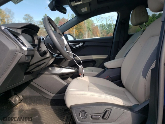 2024 Audi Q4 e-tron Sportback Premium with VIN WA122BFZ1RP006571, listed as a Copart auction lot 78138844 with 12,830 mi miles and Salvage Title. Bid and sale history available at carsss.com. Image 7.