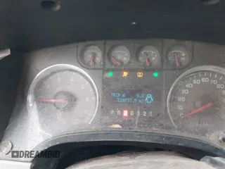 2009 Ford F-150 XL с VIN 1FTPW14V89KC93639, выставлен на аукционе IAAI как лот 40553337 с пробегом 229 717 миль миль и . История ставок и продаж доступна на DreamBid. Изображение 7.