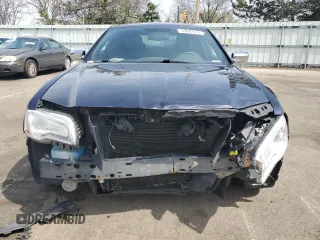 2012 Chrysler 300 Limited with VIN 2C3CCACG9CH221250, listed as a Copart auction lot 53642315 with 186,450 mi miles and Salvage Title. Bid and sale history available at carsss.com. Image 5.