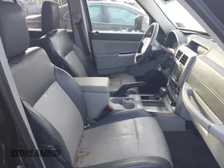 2008 Jeep Liberty Limited with VIN 1J8GN58K08W288431, listed as a IAAI auction lot 41399203 with 133,180 mi miles and . Bid and sale history available at carsss.com. Image 5.