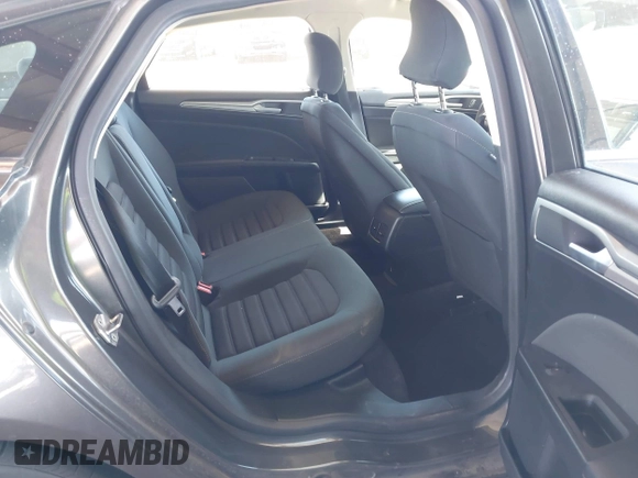 2019 Ford Fusion SE with VIN 3FA6P0HD9KR104024, listed as a IAAI auction lot 41831472 with 44,629 mi miles. Bid and sale history available at carsss.com. Image 8.