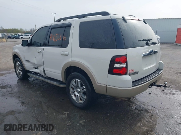 2008 Ford Explorer Eddie Bauer with VIN 1FMEU74E68UA47414, listed as a IAAI auction lot 41913886 with 135,349 mi miles. Bid and sale history available at carsss.com. Image 3.