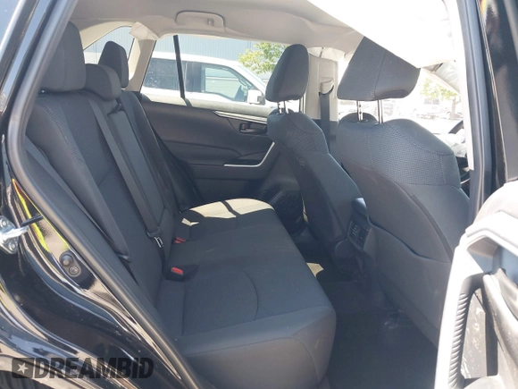 2023 Toyota RAV4 LE z VIN 2T3F1RFV1PC370198, wystawiony jako IAAI lot #42146933 z przebiegiem 19 984 mil mil oraz . Historia ofert i sprzedaży dostępna na DreamBid. Obrazek 8.