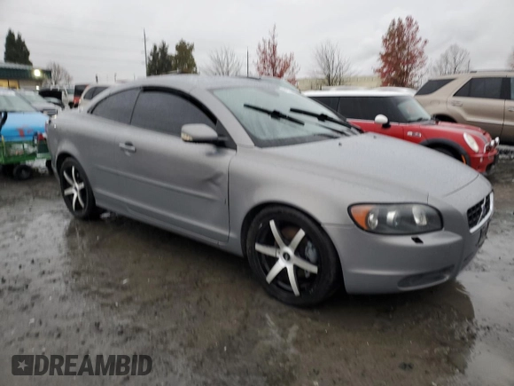 2007 Volvo C70 with VIN YV1MC68227J024154, listed as a Copart auction lot 81825304 with 137,893 mi miles and Clean Title. Bid and sale history available at carsss.com. Image 4.