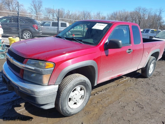 2005 Chevrolet Colorado LS Z71 with VIN 1GCDT196858245479, listed as a IAAI auction lot 41658962 with 138,216 mi miles. Bid and sale history available at carsss.com. Image 2.