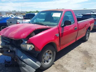 2003 Ford F-150 XL с VIN 2FTPF17Z73CA71068, выставлен на аукционе IAAI как лот 42397591 с пробегом 137 825 миль миль и . История ставок и продаж доступна на DreamBid. Изображение 2.