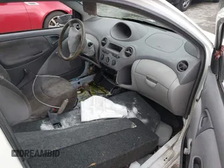 2000 Toyota ECHO with VIN JTDAT1230Y0060235, listed as a IAAI auction lot 42147716 with 302,978 mi miles and . Bid and sale history available at DreamBid. Image 5.
