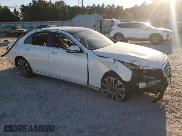 2020 Mercedes-Benz E-Class E 450 with VIN WDDZF6JB3LA742938, listed as a Copart auction lot 77774634 with 25,179 mi miles and Salvage Title. Bid and sale history available at carsss.com. Image 4.
