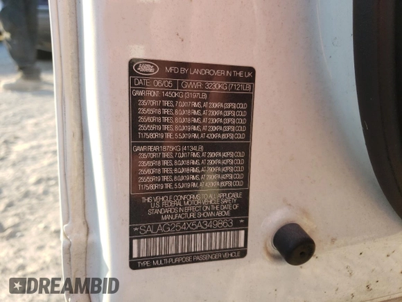 2005 Land Rover LR3 HSE with VIN SALAG254X5A349863, listed as a Copart auction lot 83070104 with 185,787 mi miles and Salvage title. Bid and sale history available at DreamBid. Image 13.