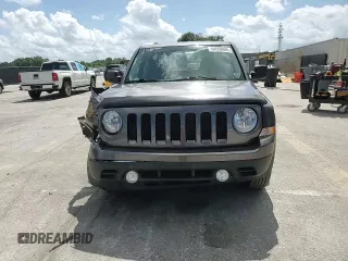 2016 Jeep Patriot Sport z VIN 1C4NJPBB5GD659463, wystawiony jako Copart lot #64998885 z przebiegiem 60 860 mil mil oraz Szkoda całkowita • Salvage title. Historia ofert i sprzedaży dostępna na DreamBid. Obrazek 14.