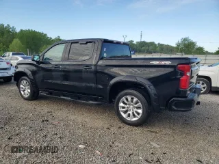 2019 Chevrolet Silverado 1500 Custom with VIN 3GCPYBEH1KG219324, listed as a Copart auction lot 54722405 with 29,420 mi miles and Salvage Title. Bid and sale history available at DreamBid. Image 2.