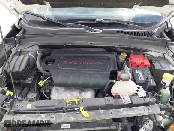 2019 Jeep Renegade Latitude z VIN ZACNJABB2KPK35081, wystawiony jako IAAI lot #42368128 z przebiegiem 94 908 mil mil oraz . Historia ofert i sprzedaży dostępna na DreamBid. Obrazek 10.