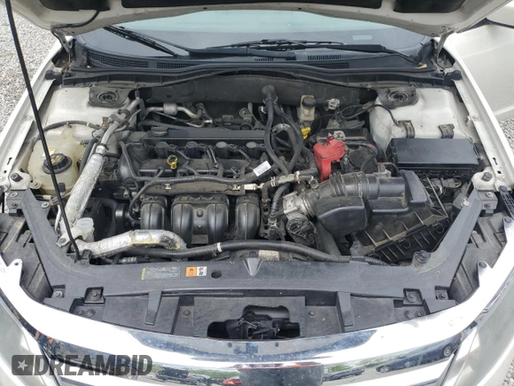 2010 Ford Fusion SE z VIN 3FAHP0HA9AR306505, wystawiony jako Copart lot #55057295 z przebiegiem 214 141 mil mil oraz Nie do naprawy • Non repairable. Historia ofert i sprzedaży dostępna na DreamBid. Obrazek 11.