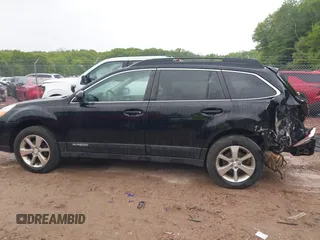 2014 Subaru Outback Limited z VIN 4S4BRCLC5E3308045, wystawiony jako IAAI lot #42346092 z przebiegiem 179 771 mil mil oraz . Historia ofert i sprzedaży dostępna na DreamBid. Obrazek 15.