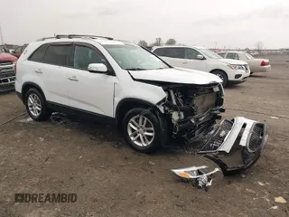 2015 Kia Sorento LX with VIN 5XYKT4A73FG613249, listed as a IAAI auction lot 41830836 with 111,396 mi miles. Bid and sale history available at carsss.com. Image 1.