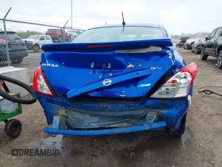 2015 Nissan Versa SV with VIN 3N1CN7AP8FL823227, listed as a IAAI auction lot 42039969 with 94,100 mi miles. Bid and sale history available at carsss.com. Image 17.