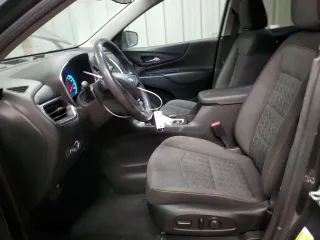 2022 Chevrolet Equinox LT with VIN 3GNAXUEV0NS102370, listed as a Copart auction lot 42999835 with 36,955 mi miles and Salvage Title. Bid and sale history available at carsss.com. Image 7.