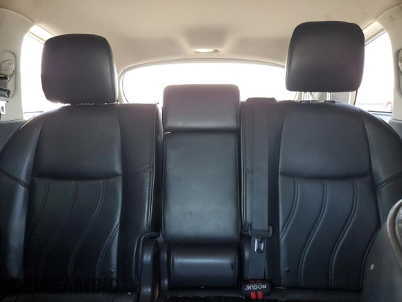 2013 Infiniti JX35 with VIN 5N1AL0MN8DC317994, listed as a Copart auction lot 76059494 with 164,953 mi miles and Clean Title. Bid and sale history available at carsss.com. Image 10.