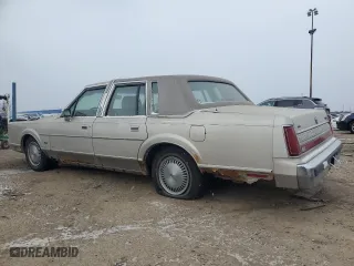 1989 Lincoln Town Car with VIN 1LNBM81F5KY790569, listed as a Copart auction lot 86815844 with 28,022 mi miles and Clean Title. Bid and sale history available at carsss.com. Image 2.