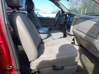 2005 Dodge Ram 1500 SLT with VIN 1D7HA18N85J581728, listed as a IAAI auction lot 41743367 with 158,111 mi miles. Bid and sale history available at carsss.com. Image 5.