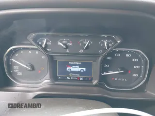 2020 GMC Sierra 1500 SLT z VIN 3GTU9DED1LG451500, wystawiony jako IAAI lot #41351345 z przebiegiem 53 576 mil mil oraz . Historia ofert i sprzedaży dostępna na DreamBid. Obrazek 7.