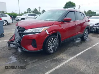 2024 Nissan Kicks SV z VIN 3N1CP5CV2RL538229, wystawiony jako IAAI lot #42218438 z przebiegiem 3 113 mil mil oraz . Historia ofert i sprzedaży dostępna na DreamBid. Obrazek 2.