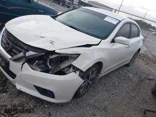 2016 Nissan Altima 2.5 SL with VIN 1N4AL3AP2GC290863, listed as a IAAI auction lot 41780733 with 133,280 mi miles. Bid and sale history available at carsss.com. Image 2.
