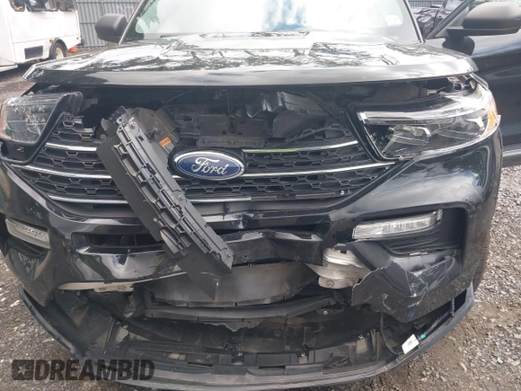 2022 Ford Explorer XLT with VIN 1FMSK8DH9NGA52903, listed as a IAAI auction lot 42704656 with 63,591 mi miles and . Bid and sale history available at DreamBid. Image 6.